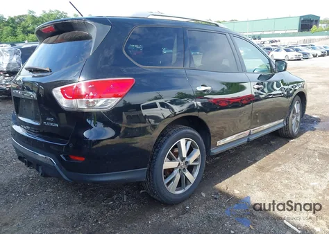 2013 Nissan Pathfinder Platinum from USA, damaged, VIN 5N1AR2MM2DC618701